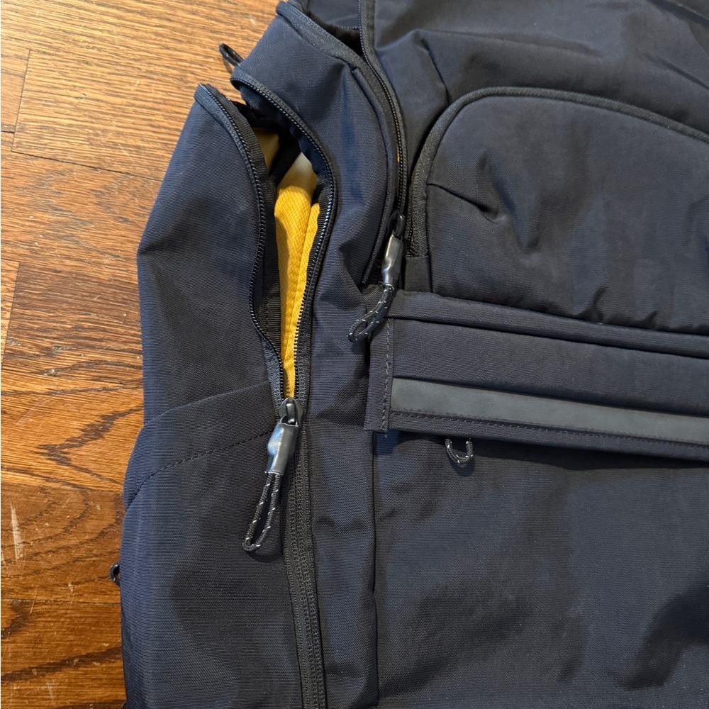 Thule Paramount Backpack - image 4